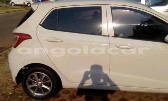 Buy Used Hyundai i10 White Car in Luanda in Luanda Province Buy Used Hyundai i10 White Car in Luanda in Luanda Province