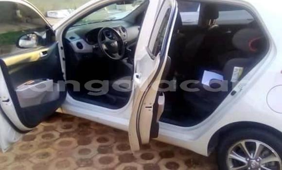 Buy Used Hyundai i10 White Car in Luanda in Luanda Province Buy Used Hyundai i10 White Car in Luanda in Luanda Province