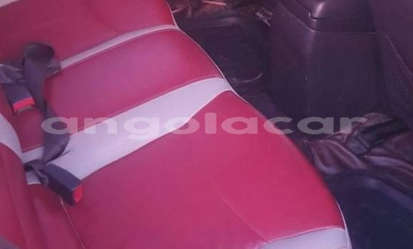 Buy Used Hyundai Elantra Silver Car in Luanda in Luanda Province Buy Used Hyundai Elantra Silver Car in Luanda in Luanda Province