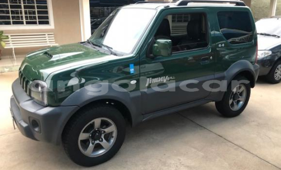 Comprar Usado Suzuki Jimny Verde Carro em Luena em Moxico Comprar Usado Suzuki Jimny Verde Carro em Luena em Moxico