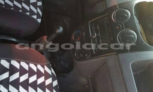 Buy Used Chevrolet spark White Car in Luanda in Luanda Province Buy Used Chevrolet spark White Car in Luanda in Luanda Province