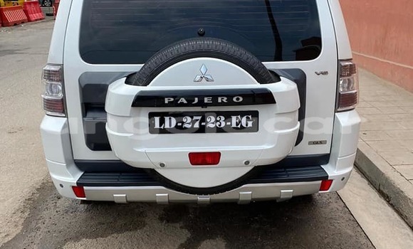 Acheter Occasion Voiture Mitsubishi Pajero Blanc à Luanda, Province de Luanda Acheter Occasion Voiture Mitsubishi Pajero Blanc à Luanda, Province de Luanda