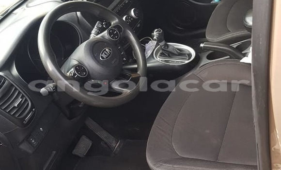 Acheter Occasion Voiture Kia Soul Marron à Luanda, Province de Luanda Acheter Occasion Voiture Kia Soul Marron à Luanda, Province de Luanda