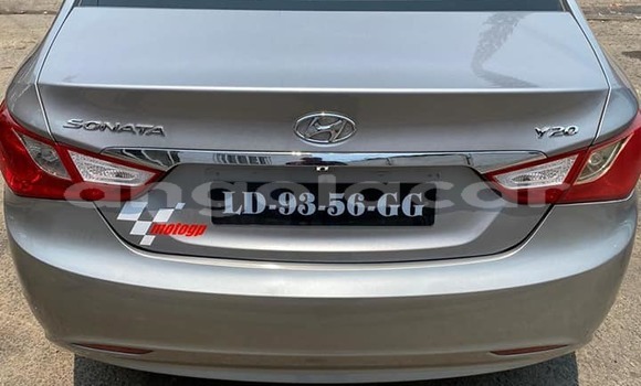 Acheter Occasion Voiture Hyundai Sonata Gris à Luanda, Province de Luanda Acheter Occasion Voiture Hyundai Sonata Gris à Luanda, Province de Luanda