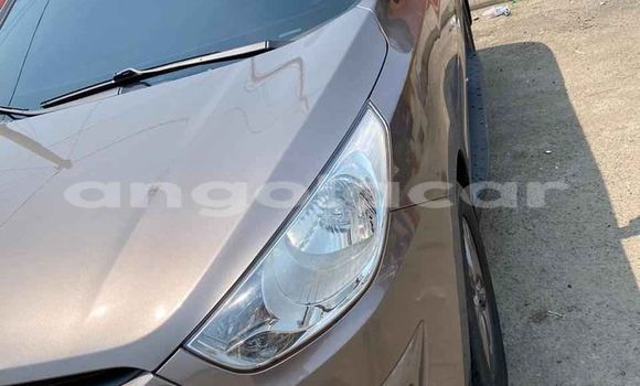 Acheter Occasion Voiture Hyundai Tucson Marron à Luanda, Province de Luanda Acheter Occasion Voiture Hyundai Tucson Marron à Luanda, Province de Luanda