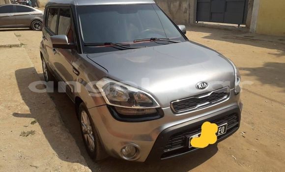 Acheter Occasion Voiture Kia Soul Gris à Luanda, Province de Luanda Acheter Occasion Voiture Kia Soul Gris à Luanda, Province de Luanda