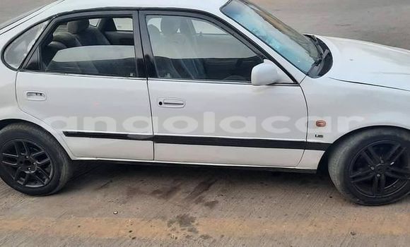 Acheter Occasion Voiture Toyota Corolla Blanc à Luanda, Province de Luanda Acheter Occasion Voiture Toyota Corolla Blanc à Luanda, Province de Luanda