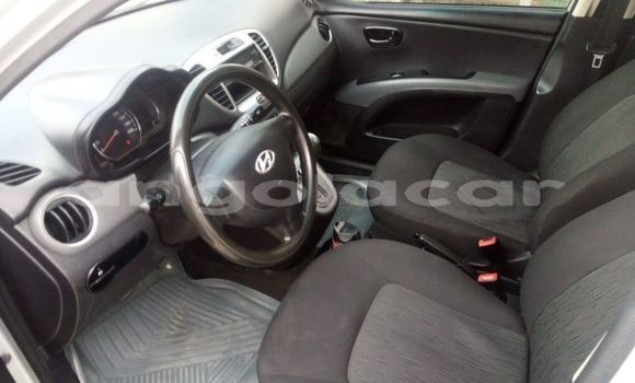 Acheter Occasion Voiture Hyundai i10 Gris à Luanda, Province de Luanda Acheter Occasion Voiture Hyundai i10 Gris à Luanda, Province de Luanda