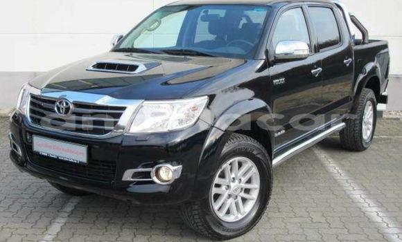 Buy Used Toyota Hilux Black Car in Luena in Moxico Buy Used Toyota Hilux Black Car in Luena in Moxico