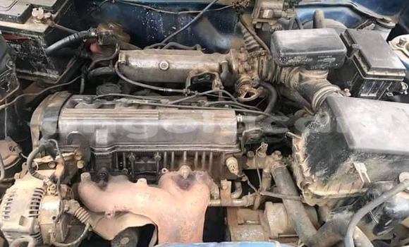 Comprar Usado Toyota RAV4 Azul Carro em Benguela em Benguela Comprar Usado Toyota RAV4 Azul Carro em Benguela em Benguela