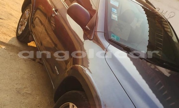 Comprar Usado Toyota RAV4 Azul Carro em Benguela em Benguela Comprar Usado Toyota RAV4 Azul Carro em Benguela em Benguela