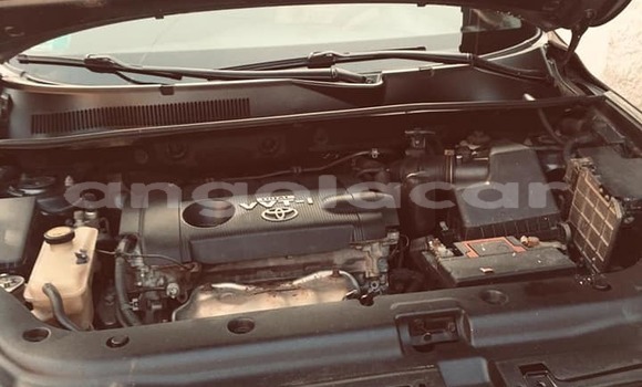 Comprar Usado Toyota RAV4 Azul Carro em Benguela em Benguela Comprar Usado Toyota RAV4 Azul Carro em Benguela em Benguela