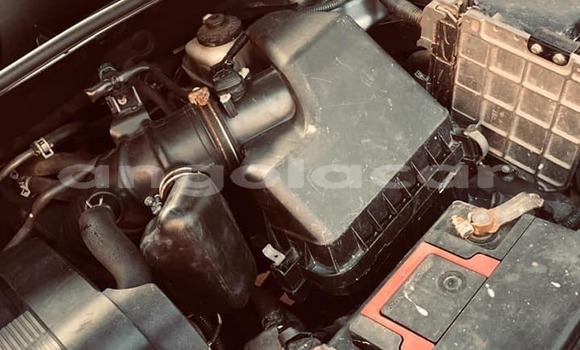 Comprar Usado Toyota RAV4 Azul Carro em Benguela em Benguela Comprar Usado Toyota RAV4 Azul Carro em Benguela em Benguela