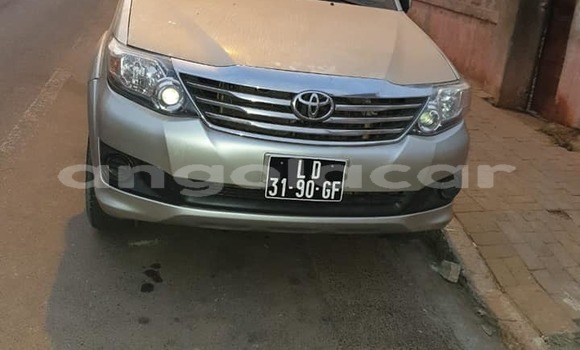 Acheter Occasion Voiture Toyota Fortuner Gris à Benguela, Benguela Acheter Occasion Voiture Toyota Fortuner Gris à Benguela, Benguela