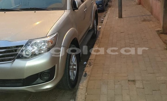 Comprar Usado Toyota Fortuner Prata Carro em Benguela em Benguela Comprar Usado Toyota Fortuner Prata Carro em Benguela em Benguela