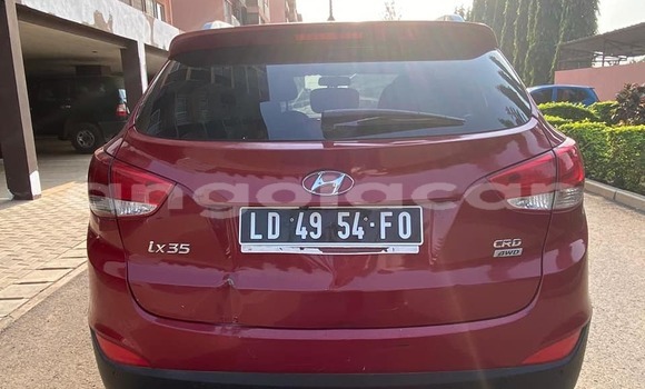 Comprar Usado Hyundai ix35 Vermelho Carro em Benguela em Benguela Comprar Usado Hyundai ix35 Vermelho Carro em Benguela em Benguela