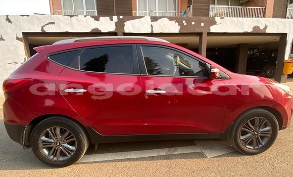 Comprar Usado Hyundai ix35 Vermelho Carro em Benguela em Benguela Comprar Usado Hyundai ix35 Vermelho Carro em Benguela em Benguela