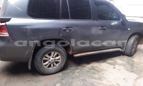 Comprar Usado Toyota Land Cruiser Preto Carro em Benguela em Benguela