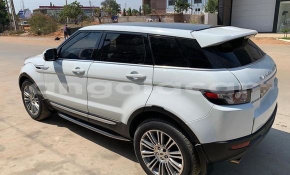 Comprar Usado Land Rover Range Rover Evoque Branco Carro em Benguela em Benguela Comprar Usado Land Rover Range Rover Evoque Branco Carro em Benguela em Benguela