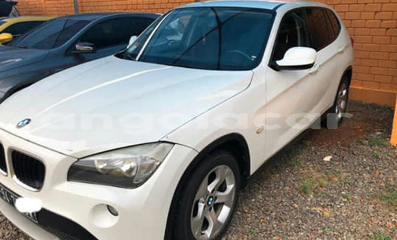 Buy Used BMW X1 White Car in Benguela in Benguela Buy Used BMW X1 White Car in Benguela in Benguela