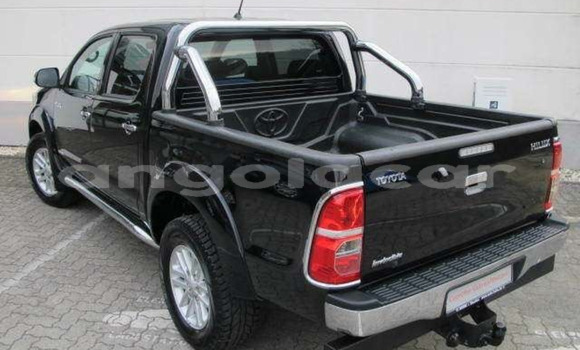 Acheter Neuf Voiture Toyota Hilux Noir à Luena, Moxico Acheter Neuf Voiture Toyota Hilux Noir à Luena, Moxico