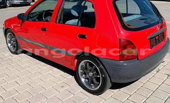 Acheter Occasion Voiture Toyota Starlet Rouge à Luena, Moxico Acheter Occasion Voiture Toyota Starlet Rouge à Luena, Moxico