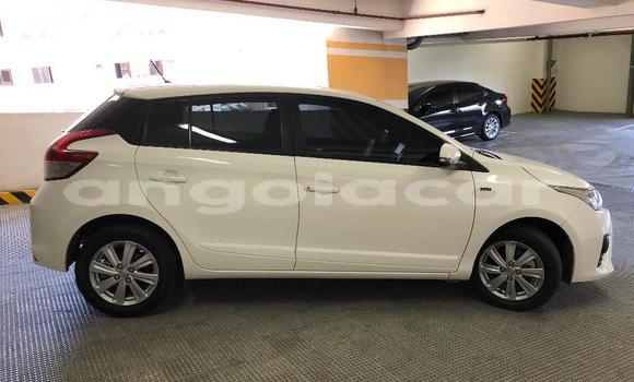Acheter Occasion Voiture Toyota Yaris Blanc à N'zeto, Zaïre Acheter Occasion Voiture Toyota Yaris Blanc à N'zeto, Zaïre