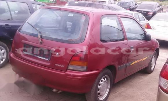 Acheter Occasion Voiture Toyota Starlet Rouge à Luena, Moxico Acheter Occasion Voiture Toyota Starlet Rouge à Luena, Moxico