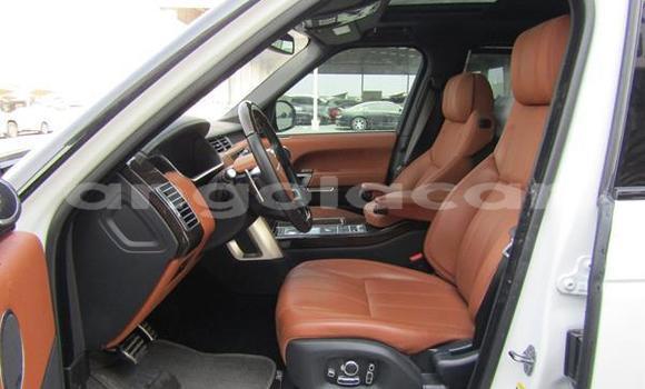 Buy Used Land Rover Range Rover White Car in Cabinda in Cabinda Buy Used Land Rover Range Rover White Car in Cabinda in Cabinda