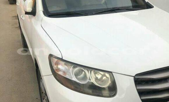 Comprar Usado Hyundai Santa Fe Branco Carro em Benguela em Benguela