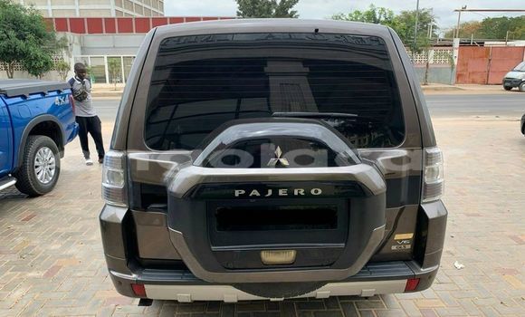 Comprar Usado Mitsubishi Pajero Marrom Carro em Benguela em Benguela Comprar Usado Mitsubishi Pajero Marrom Carro em Benguela em Benguela