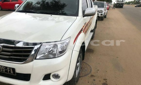 Buy Used Toyota Hilux White Car in Benguela in Benguela Buy Used Toyota Hilux White Car in Benguela in Benguela