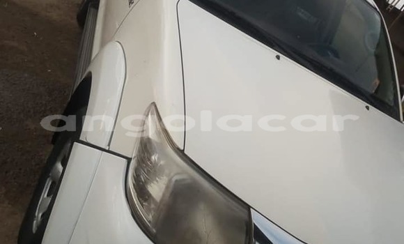 Acheter Occasion Voiture Toyota Hilux Blanc à Luanda, Province de Luanda Acheter Occasion Voiture Toyota Hilux Blanc à Luanda, Province de Luanda