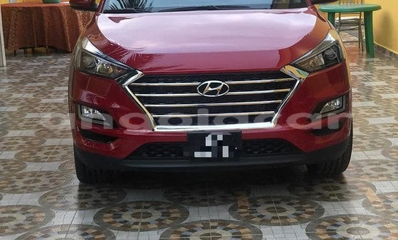 Acheter Occasion Voiture Hyundai Tucson Rouge à Luanda, Province de Luanda
