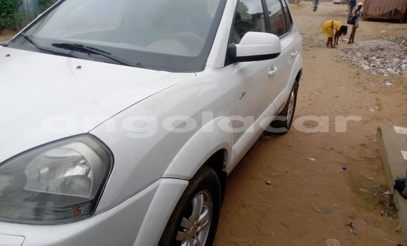 Comprar Usado Hyundai Tucson Branco Carro em Luanda em Luanda Province Comprar Usado Hyundai Tucson Branco Carro em Luanda em Luanda Province
