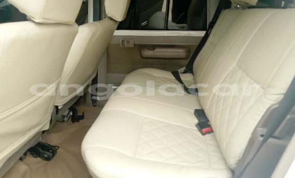 Comprar Usado Toyota Land Cruiser Branco Carro em Luanda em Luanda Province Comprar Usado Toyota Land Cruiser Branco Carro em Luanda em Luanda Province