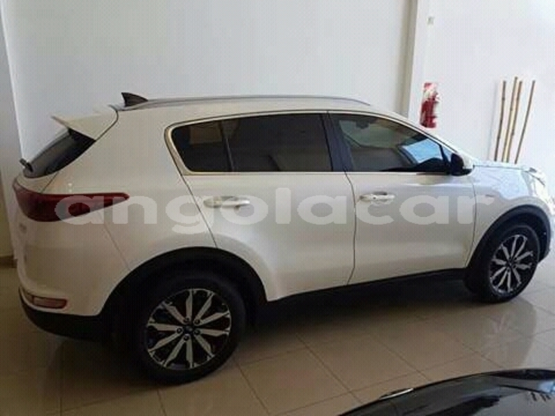 Big with watermark kia sportage luanda province luanda 10062