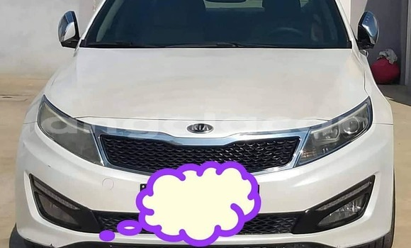 Buy Used Kia Optima White Car in Luanda in Luanda Province Buy Used Kia Optima White Car in Luanda in Luanda Province