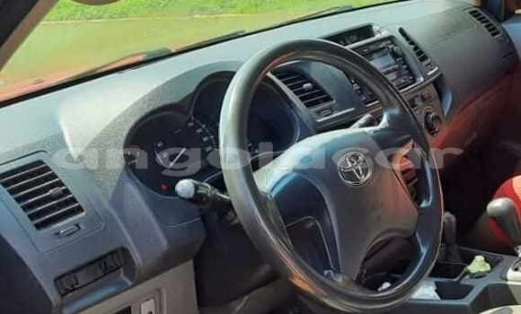 Buy Used Toyota Hilux Red Car in Luanda in Luanda Province Buy Used Toyota Hilux Red Car in Luanda in Luanda Province