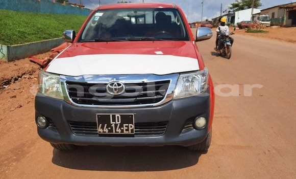 Buy Used Toyota Hilux Red Car in Luanda in Luanda Province Buy Used Toyota Hilux Red Car in Luanda in Luanda Province