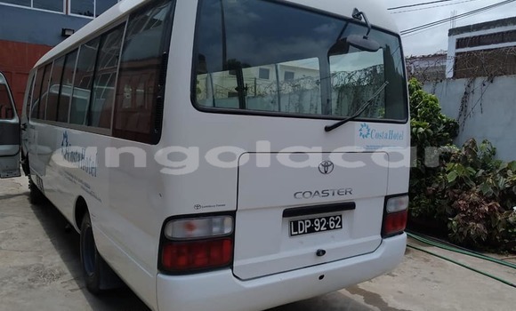 Comprar Usado Toyota Coaster Branco Carro em Luanda em Luanda Province Comprar Usado Toyota Coaster Branco Carro em Luanda em Luanda Province