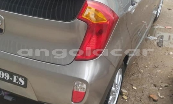Buy Used Kia Picanto Silver Car in Luanda in Luanda Province Buy Used Kia Picanto Silver Car in Luanda in Luanda Province