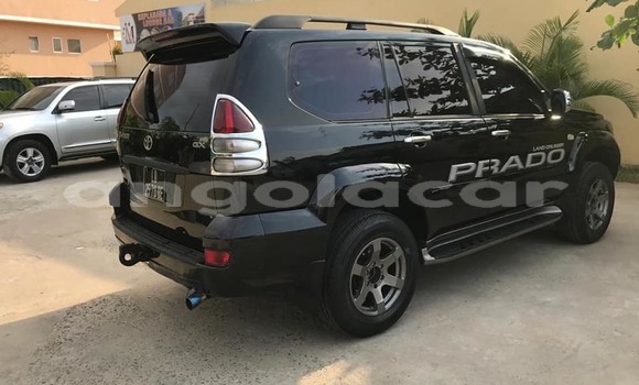 Acheter Occasion Voiture Toyota Land Cruiser Prado Noir à Luanda, Province de Luanda Acheter Occasion Voiture Toyota Land Cruiser Prado Noir à Luanda, Province de Luanda