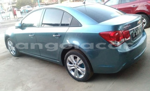 Buy Used Chevrolet Cruze Blue Car in Luanda in Luanda Province Buy Used Chevrolet Cruze Blue Car in Luanda in Luanda Province
