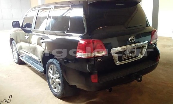 Buy Used Toyota Land Cruiser Black Car in Luanda in Luanda Province Buy Used Toyota Land Cruiser Black Car in Luanda in Luanda Province