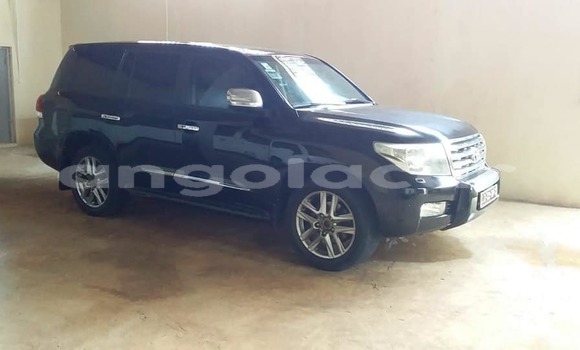 Buy Used Toyota Land Cruiser Black Car in Luanda in Luanda Province Buy Used Toyota Land Cruiser Black Car in Luanda in Luanda Province