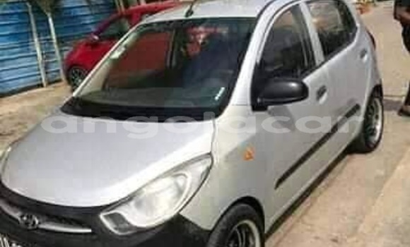 Buy Used Hyundai i10 Silver Car in Luanda in Luanda Province