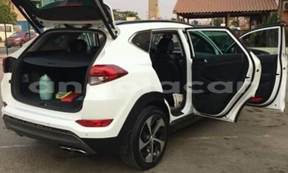 Comprar Usado Hyundai Tucson Branco Carro em Luanda em Luanda Province Comprar Usado Hyundai Tucson Branco Carro em Luanda em Luanda Province