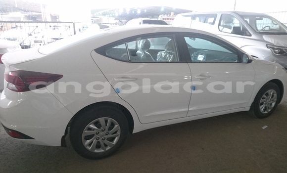 Comprar Usado Hyundai Elantra Branco Carro em Luanda em Luanda Province Comprar Usado Hyundai Elantra Branco Carro em Luanda em Luanda Province