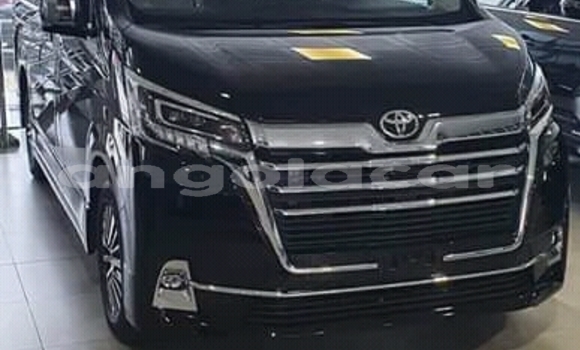 Buy New Toyota Granvia Black Car in Luena in Moxico Buy New Toyota Granvia Black Car in Luena in Moxico